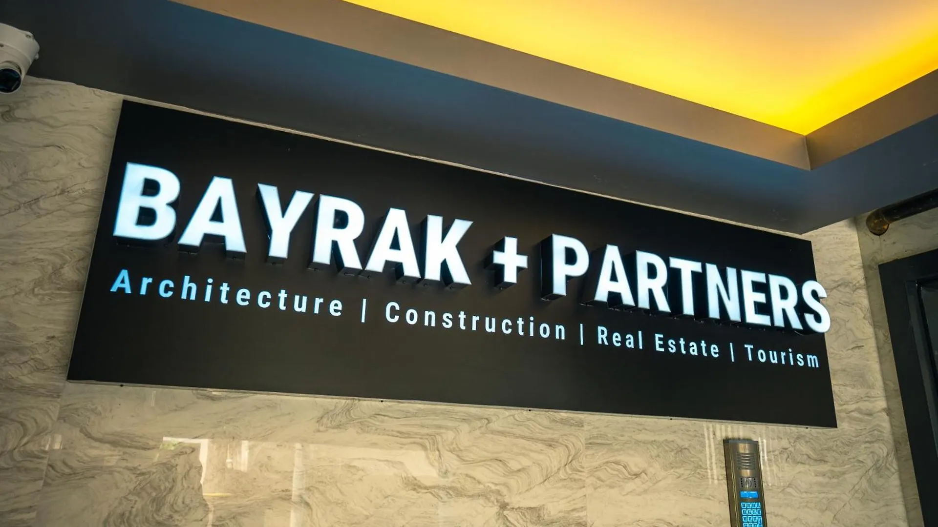Airport Bayrak Residences 特拉布宗 公寓